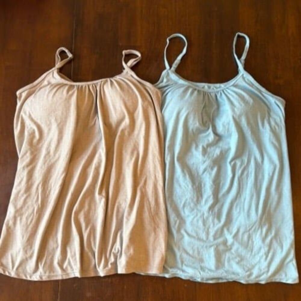 Free2B Tank tops grey & light blue size S built in bra stretchy fit athletic